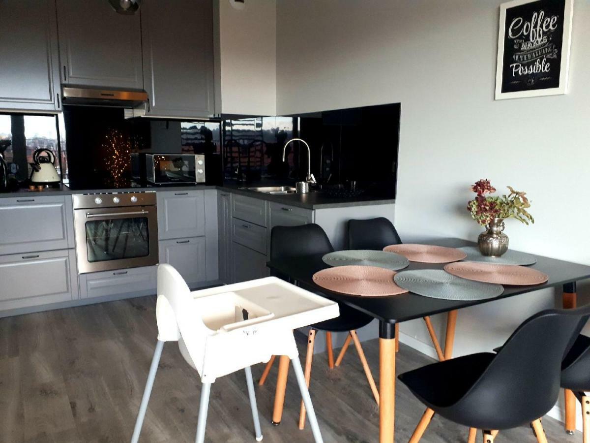 Apartament Przy Aquaparku W Redzie Rahmel Exterior foto