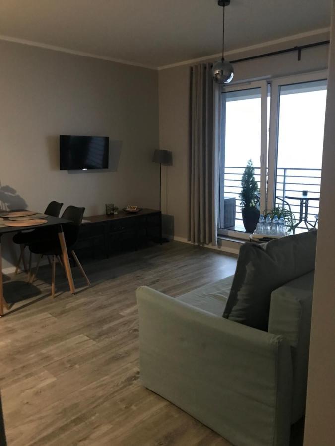 Apartament Przy Aquaparku W Redzie Rahmel Exterior foto